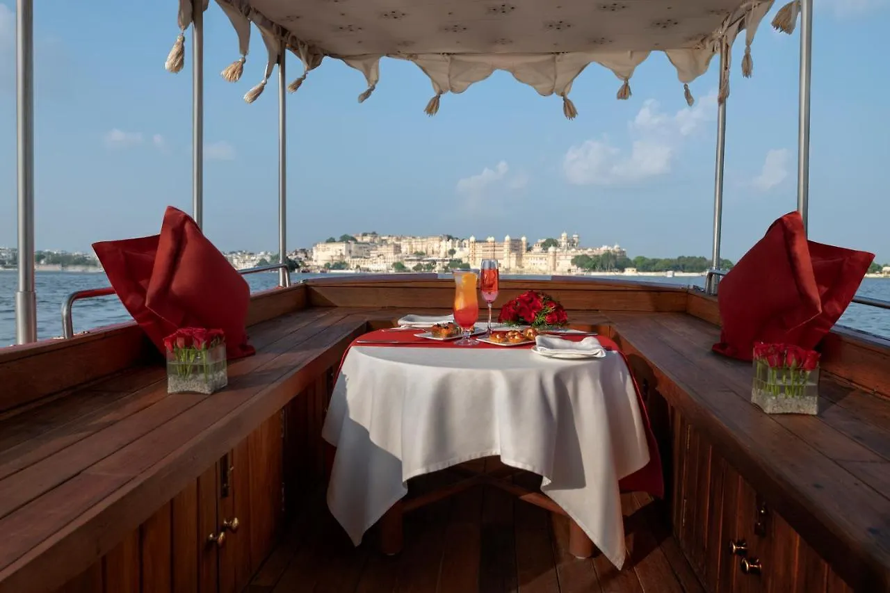 Trident Udaipur Hotel